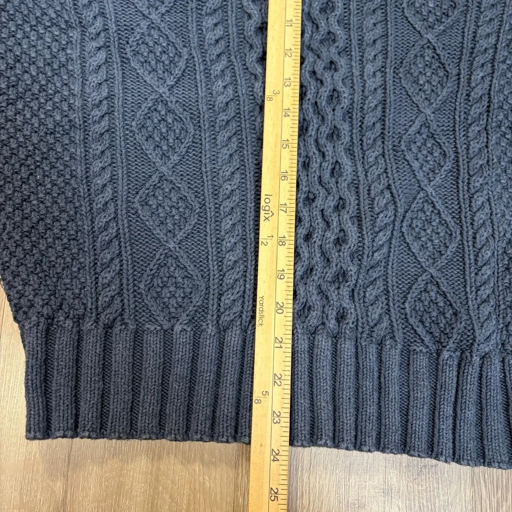 LL Bean Signature Cable Knit Fishermans Sweater Mens Small Blue Navy Cotton